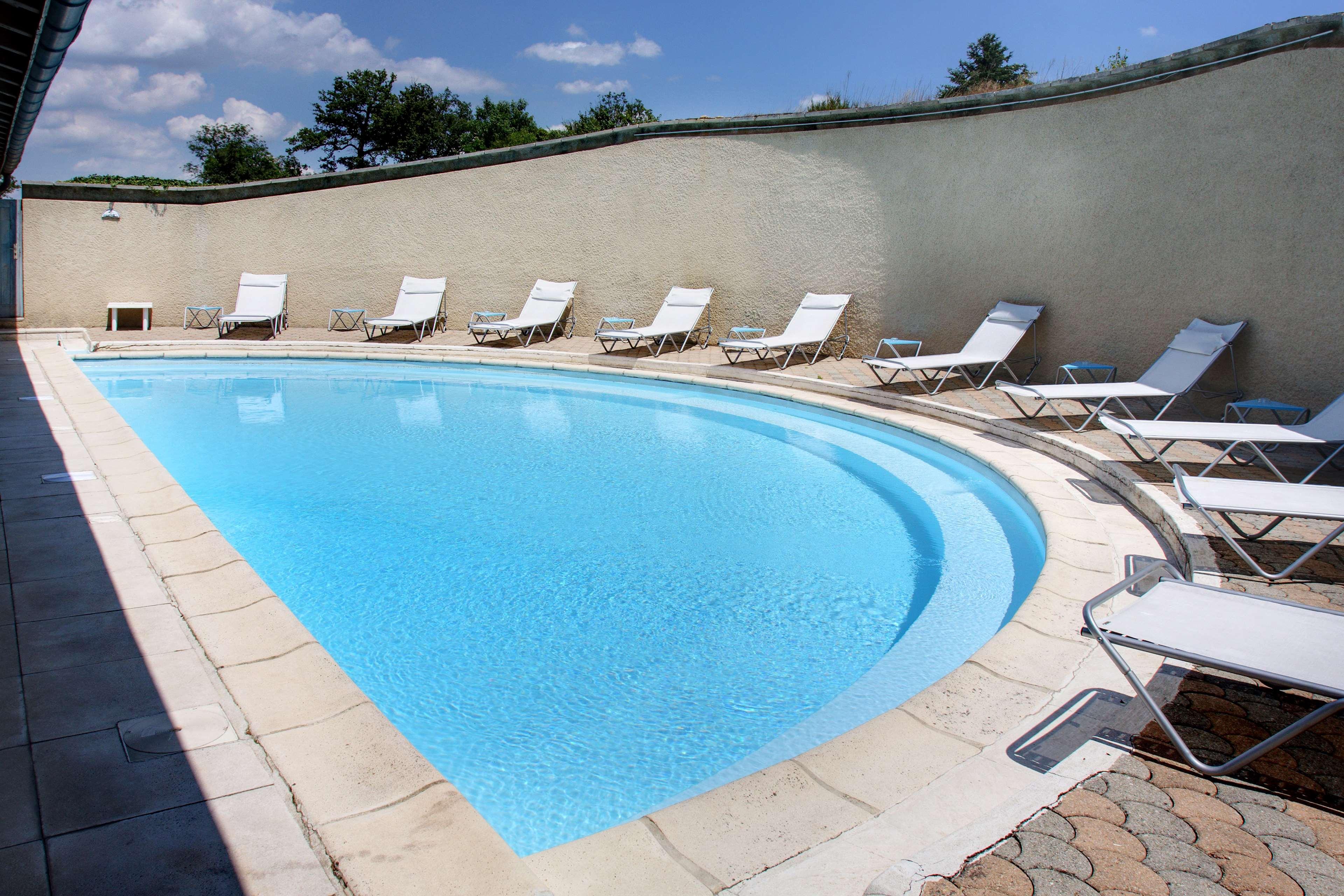 Best Western Golf D'Albon Exterior foto