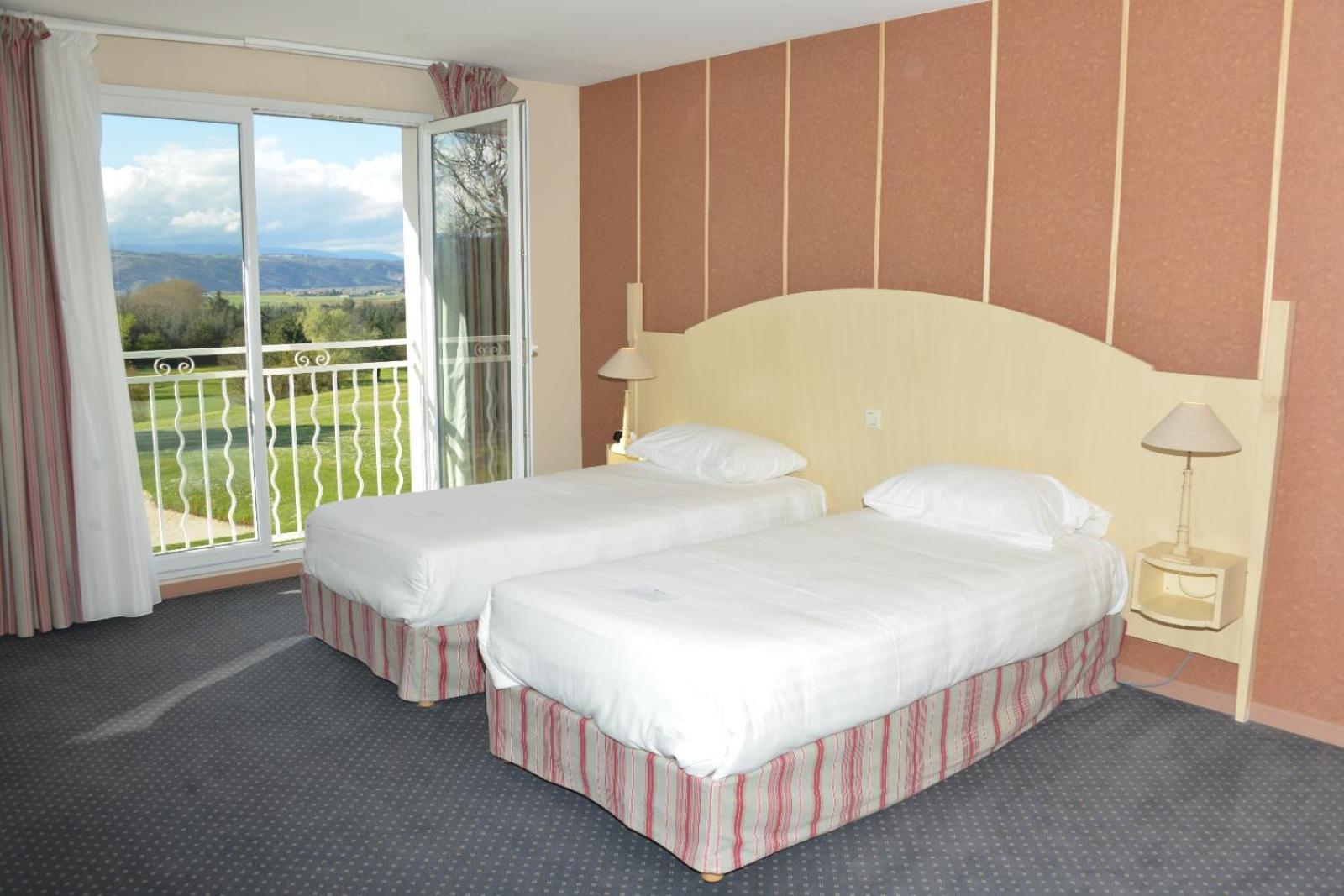 Best Western Golf D'Albon Exterior foto