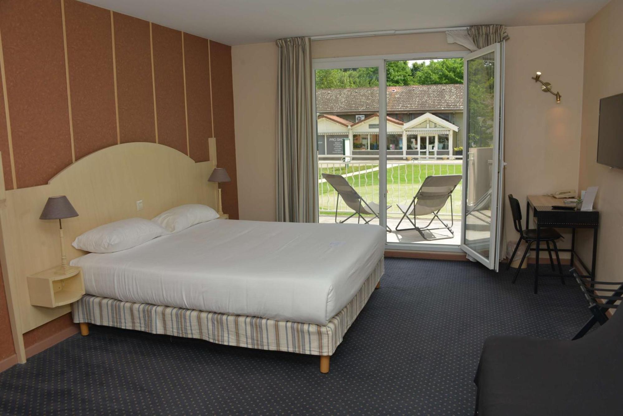 Best Western Golf D'Albon Exterior foto