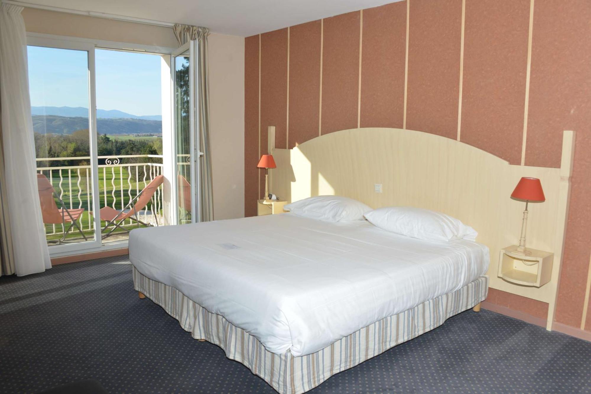 Best Western Golf D'Albon Exterior foto