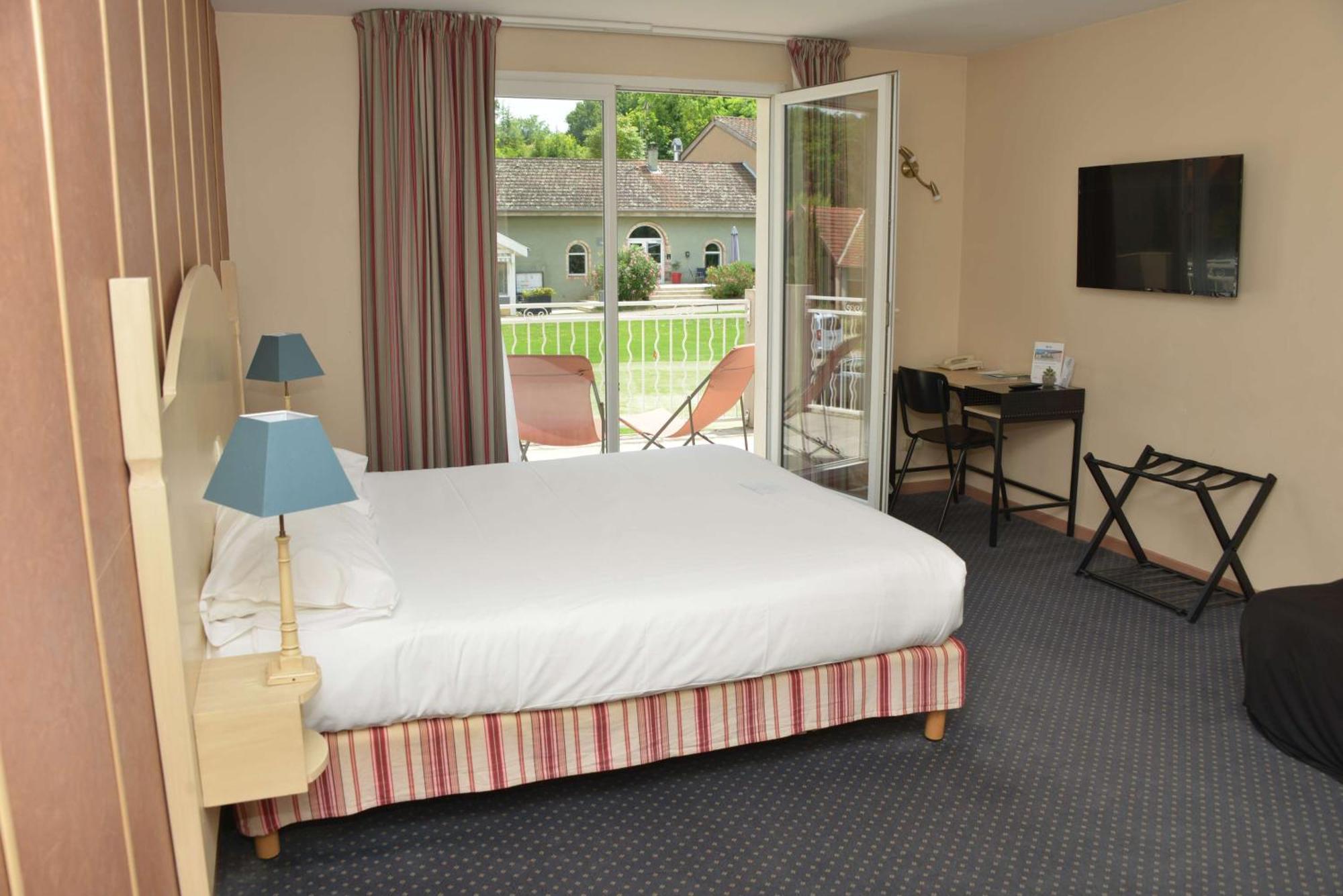 Best Western Golf D'Albon Exterior foto