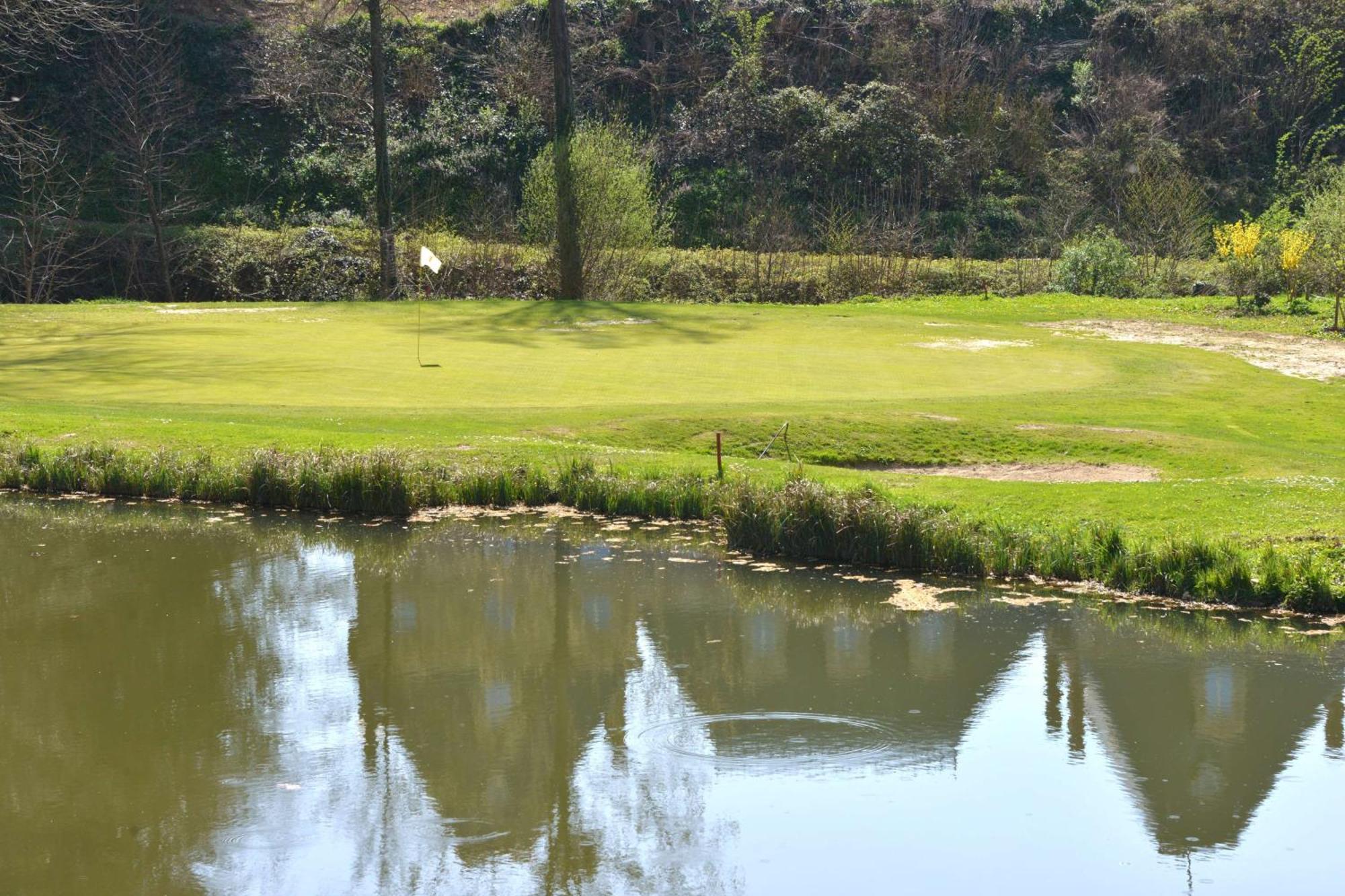Best Western Golf D'Albon Exterior foto