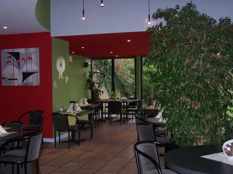 Best Western Golf D'Albon Exterior foto